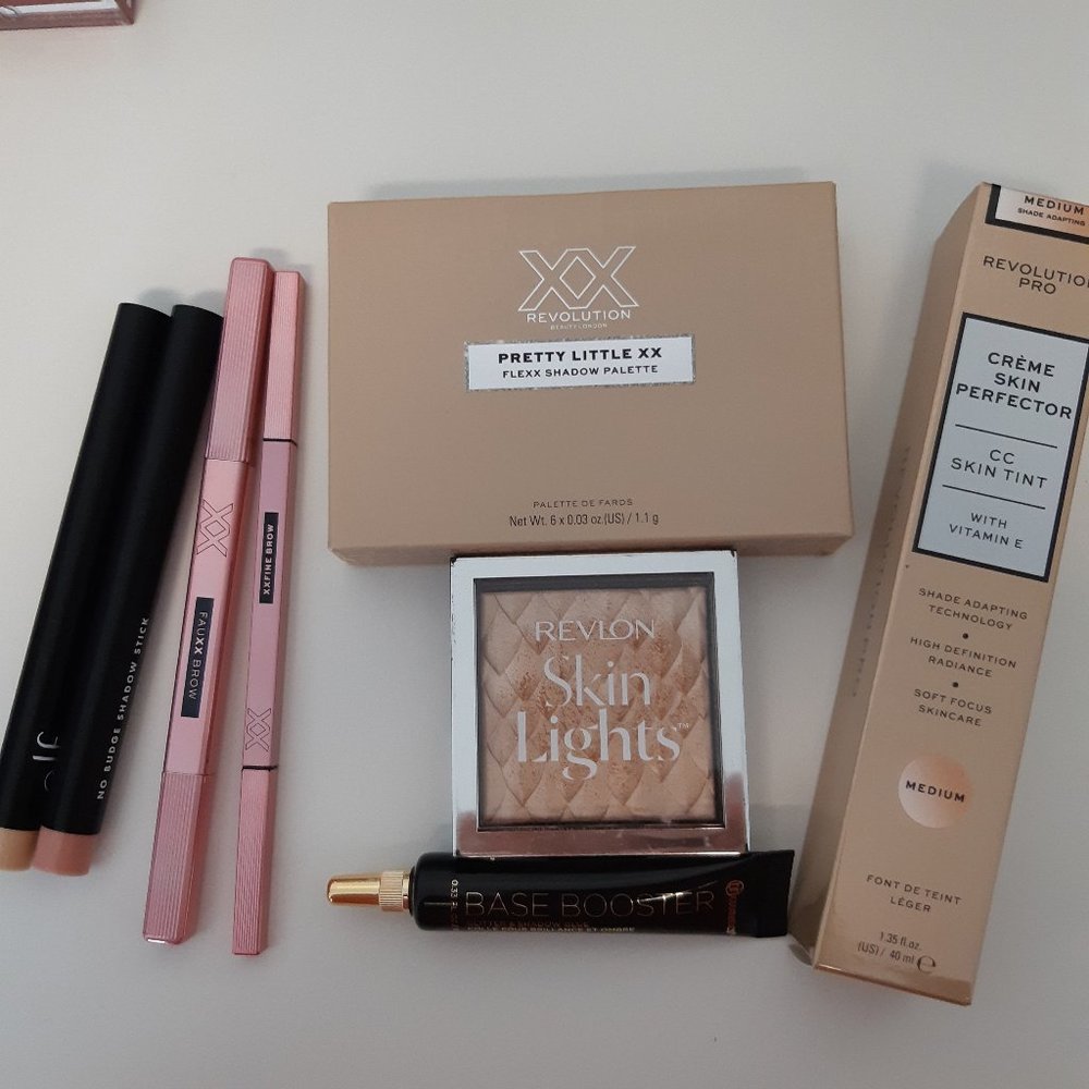 Makeup bundle - XX revolution Revlon Elf